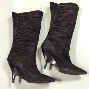 VIVIA Ferragamo calf length suede booties
